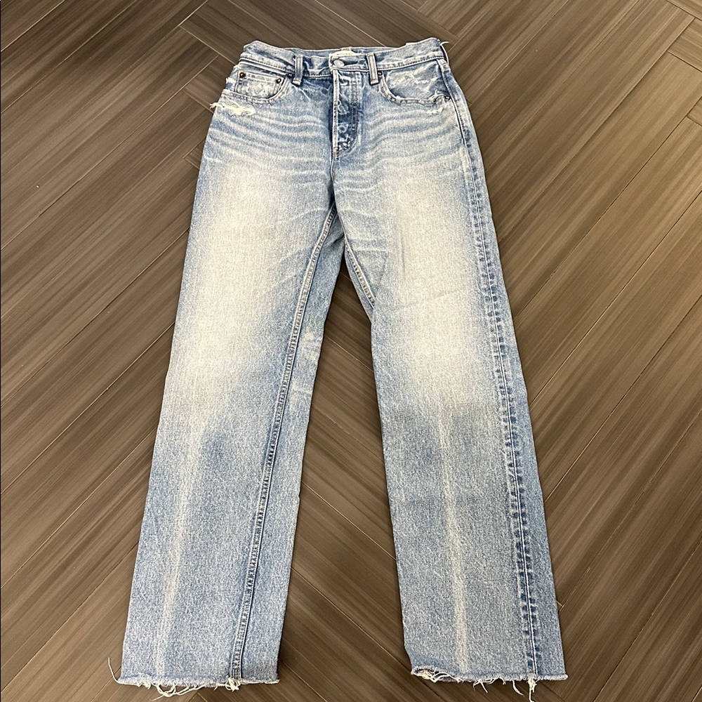 Moussy Vintage light wash denim.